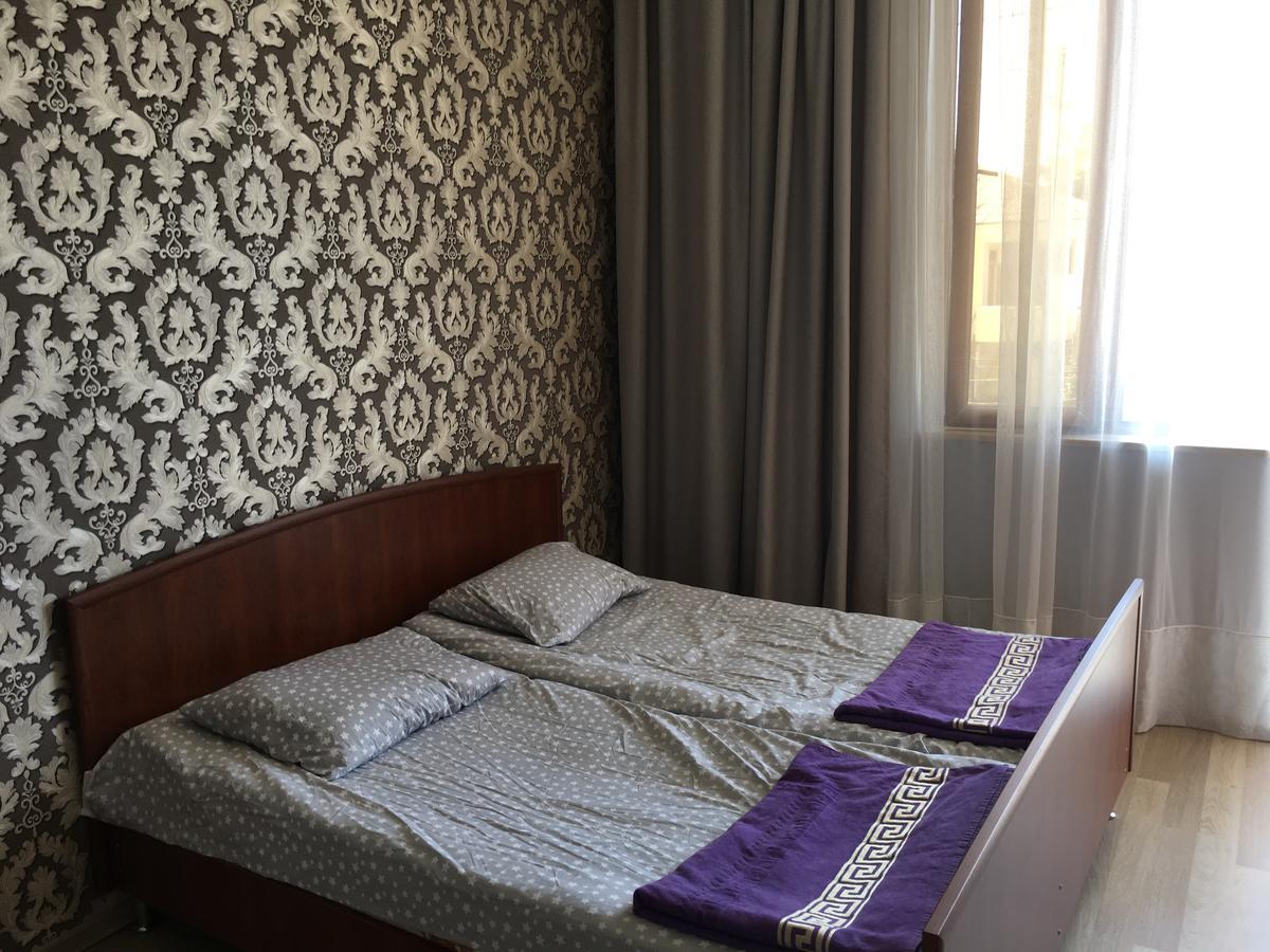 Guest House Romanadze Kobuleti ภายนอก รูปภาพ