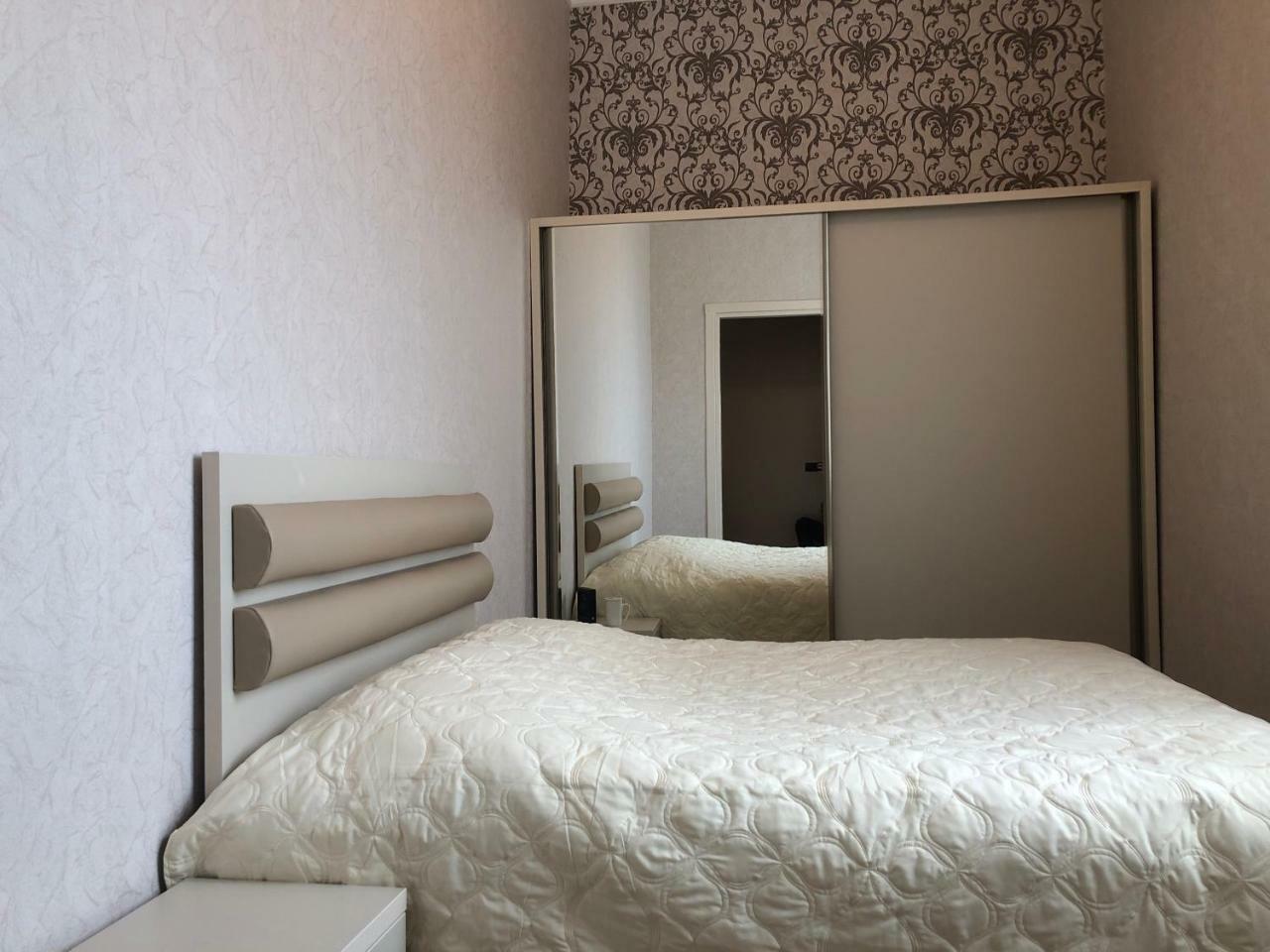 Guest House Romanadze Kobuleti ภายนอก รูปภาพ